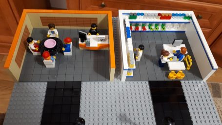 Sale and management of agricultural products destinations made with lego parts